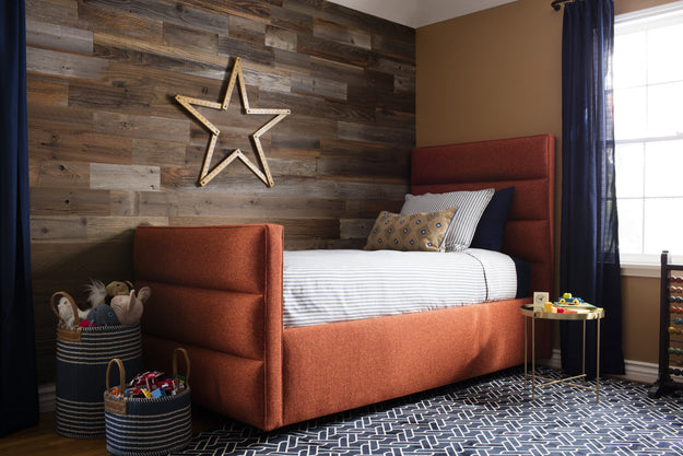 Reclaimed Sierra Silver peel and stick wood wall