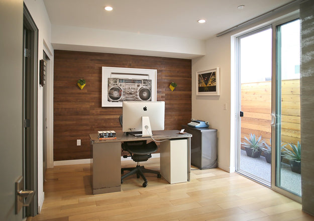 Reclaimed Barrel Oak peel and stick wood wall